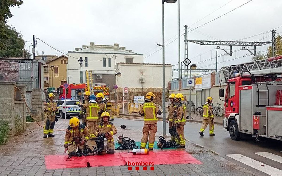 Incendi en una casa abandonada a Llinars del Vallès