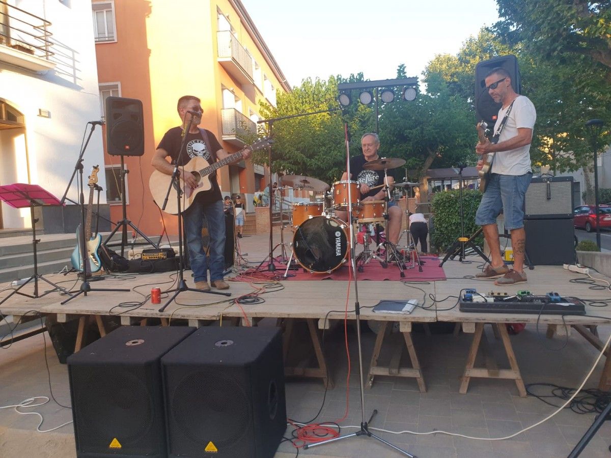 Un concert a la plaça de la Vila l'estiu 2019