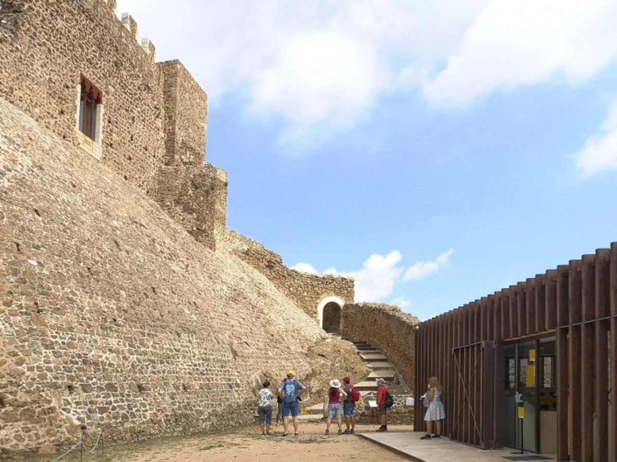 El castell de Montsoriu ha reobert portes