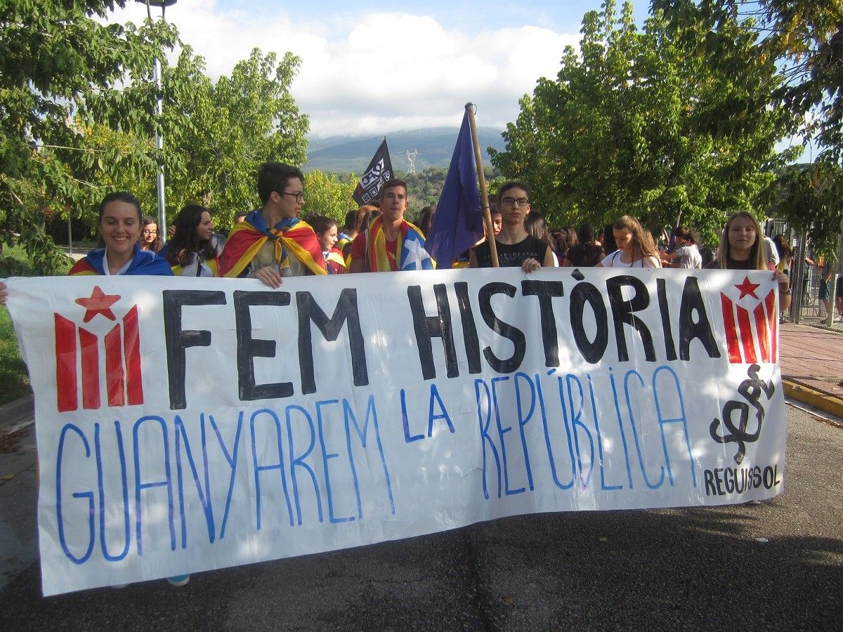 Manifestació d'estudiants a Santa Maria de Palautordera