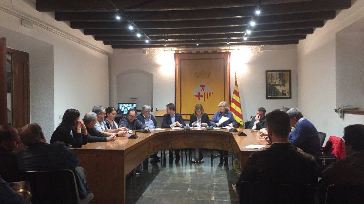El ple de Sant Antoni de Vilamajor aprova per unanimitat rebutrjar l'aplicació de l'article 155