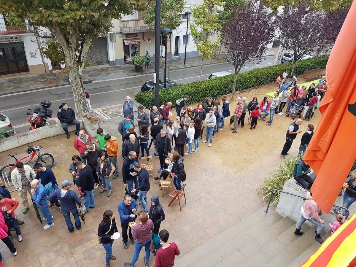 Defensa de les urnes l'1 d'octubre a Vallgorguina