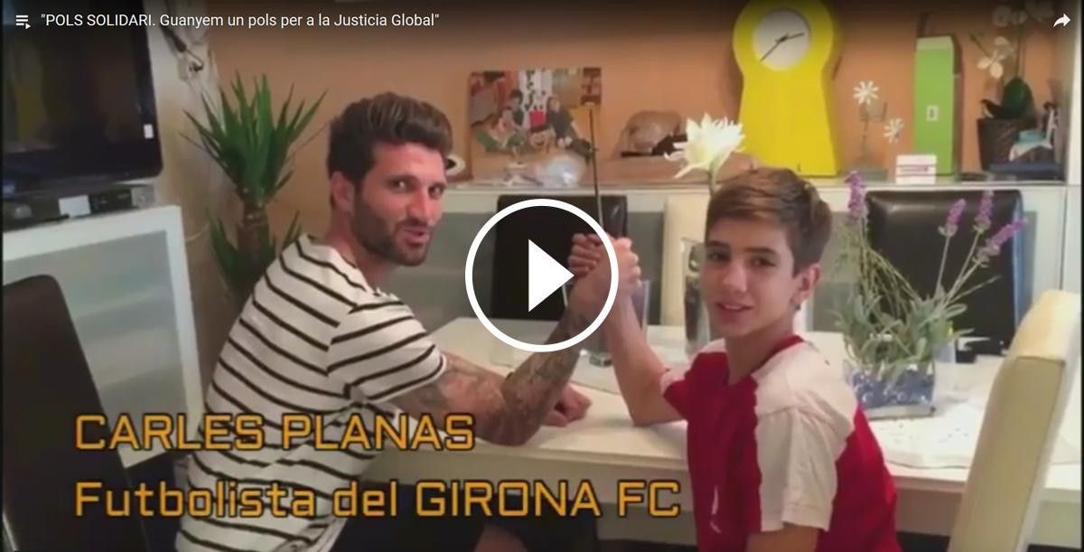 El futbolista celoní Carles Planas dona suport a la iniciativa