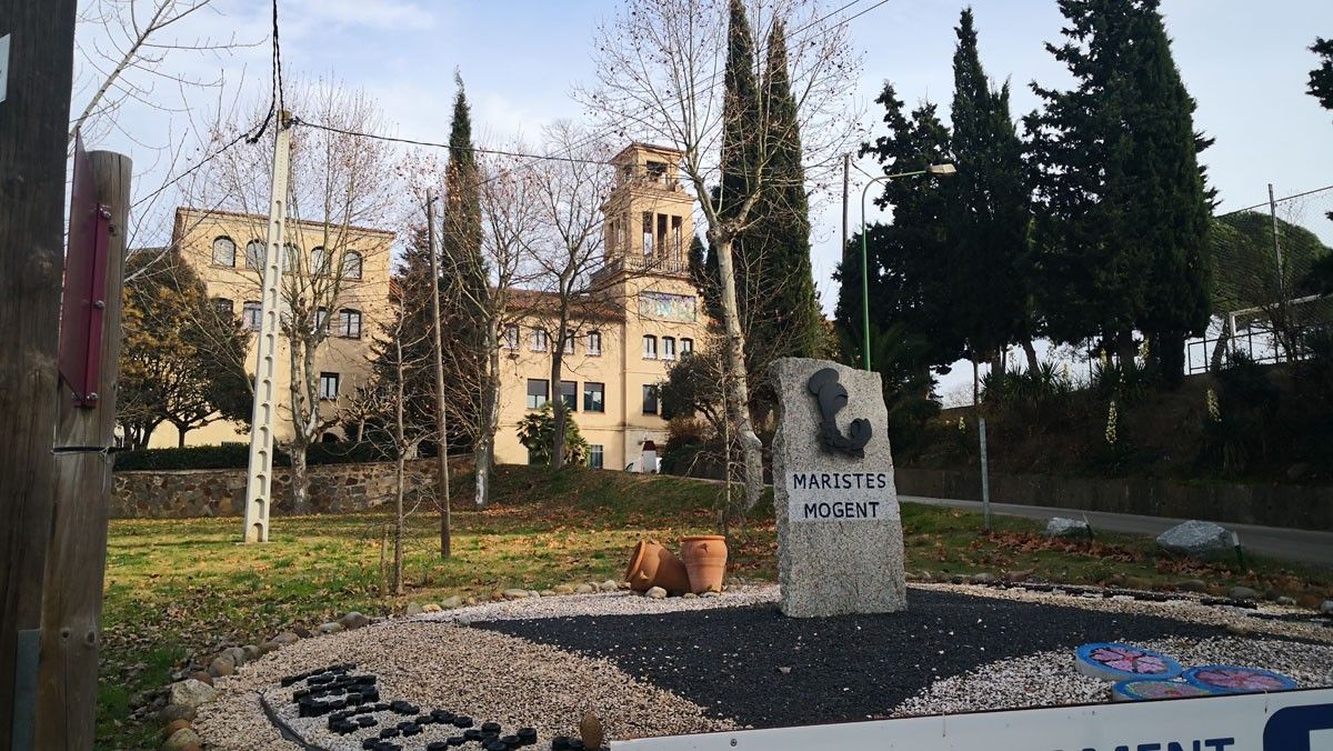 L'edifici de Maristes Mogent de Llinars del Vallès donarà sortida a persones que no poden fer un aïllament correcte de Covid-19