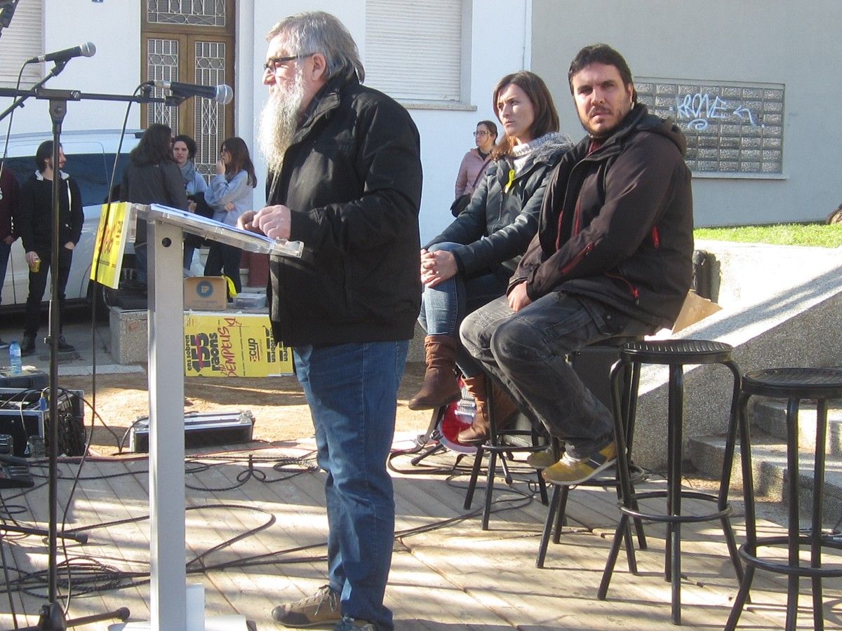 Joan  Garriga  (Nana) en l'acte electoral de la CUP celebrat a Sant Celoni