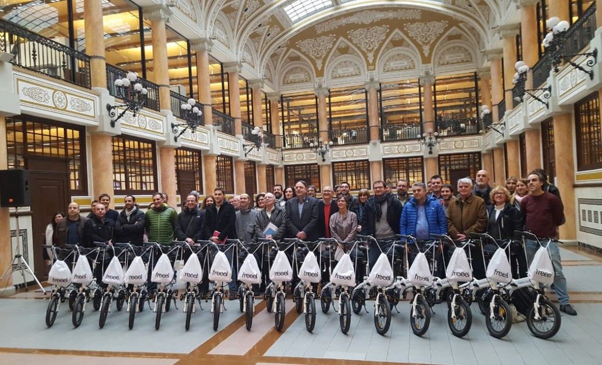 Bicicletes elèctriques per a 74 municipis de la demarcació de Barcelona