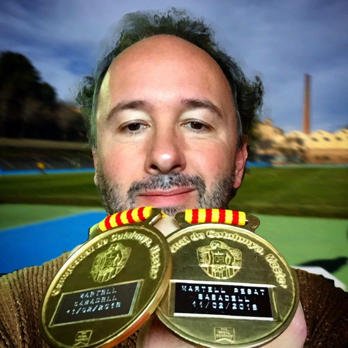 Marçal Cruz amb les dues medalles