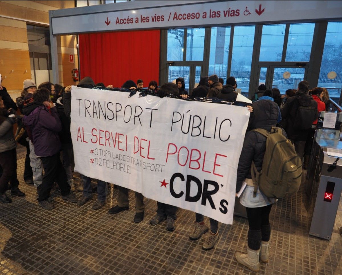 Els CDR reclamen un transport públic i de qualitat