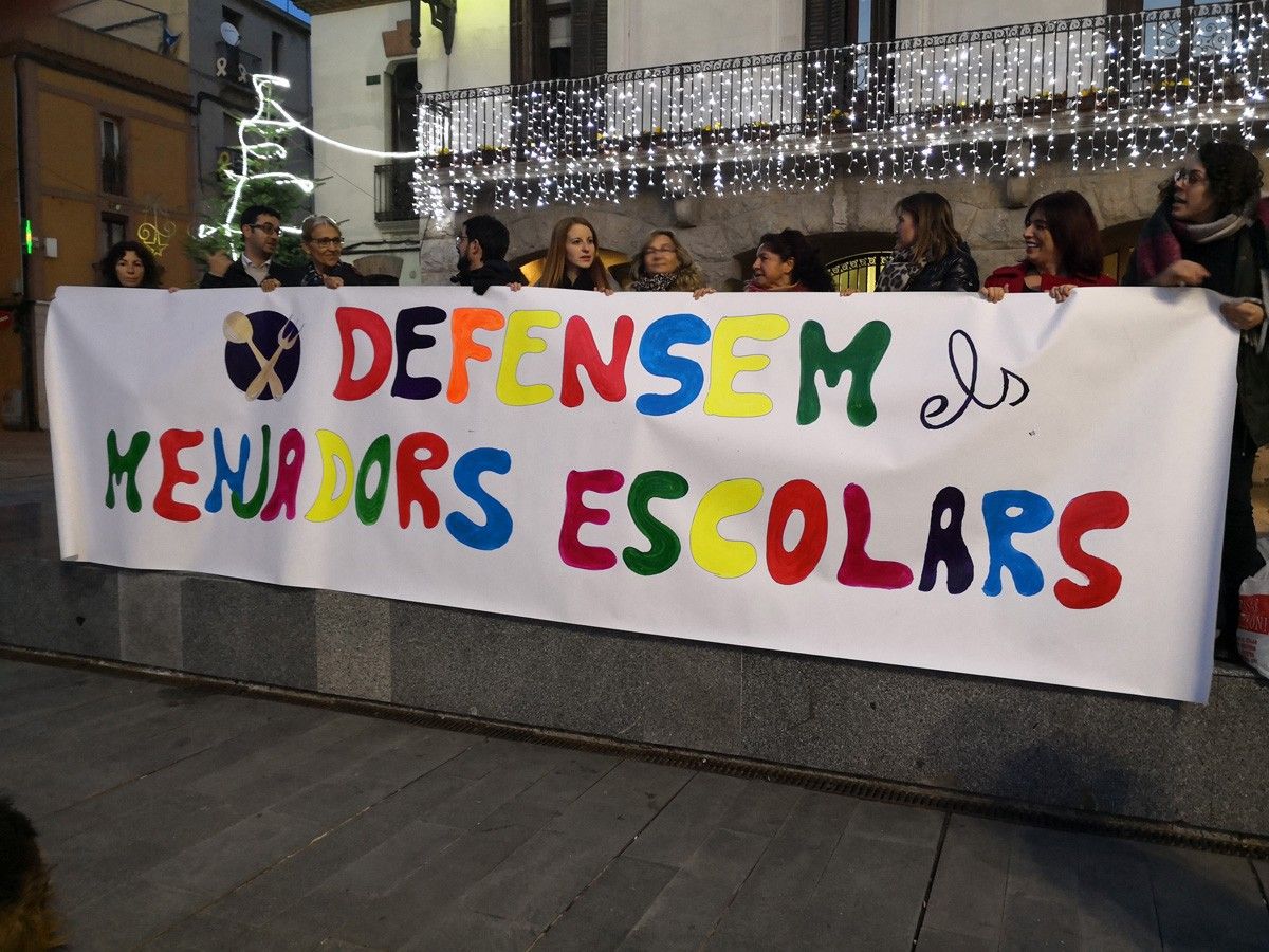 Les AMPA i AFA del Baix Montseny en defensa dels menjadors escolars