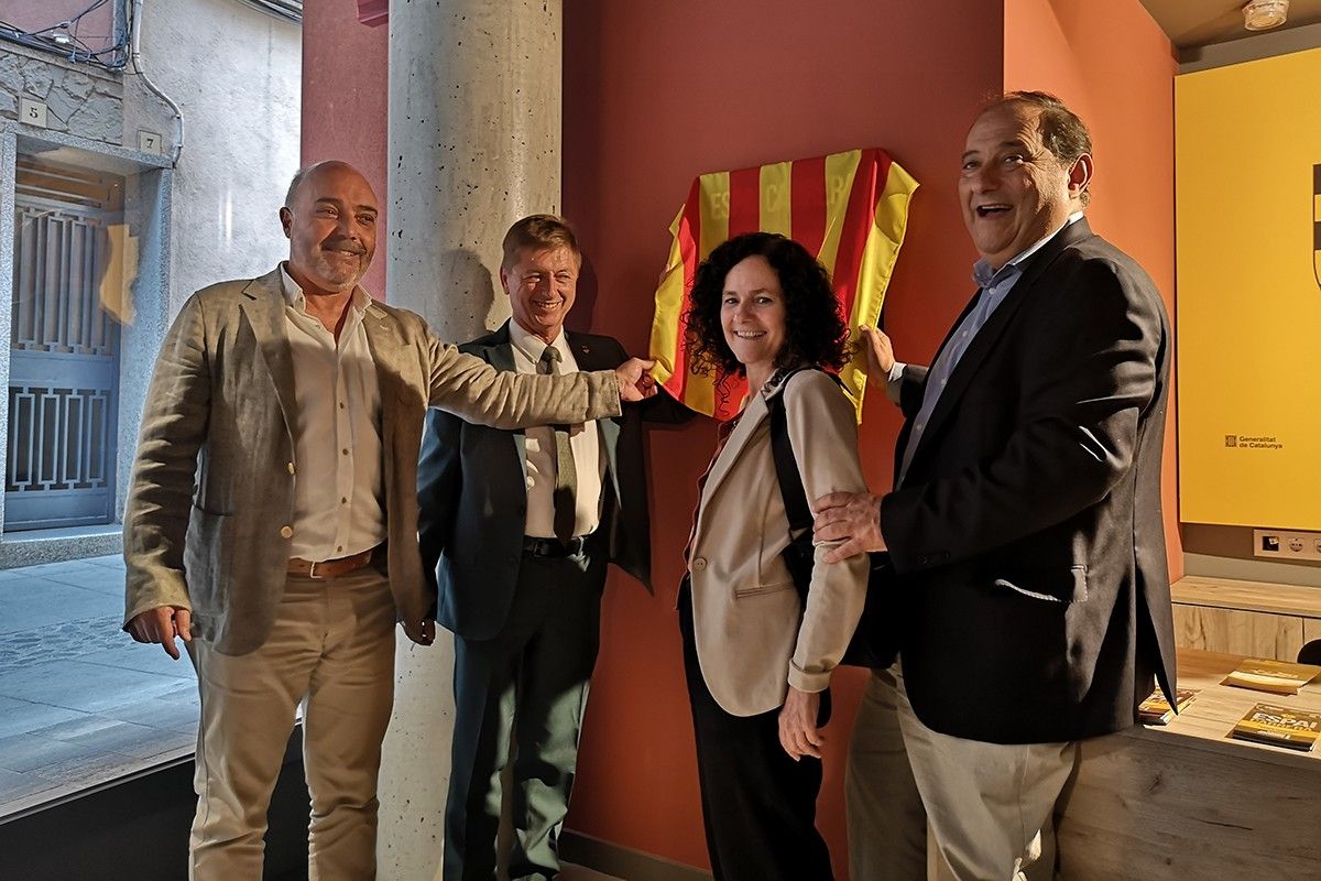 D'esquerra a dreta: Josep Maria Bagot (Diputació Girona), Salvador Balliu (Consell Comarcal de la Selva), Sònia Hernàndez (Generalitat de Catalunya) i Pere Garriga (Ajuntament d'Arbúcies)