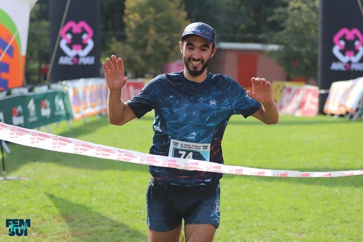 Víctor Mier guanyador en la categoria masculina de la 9a edició de la Trail Fem Sui