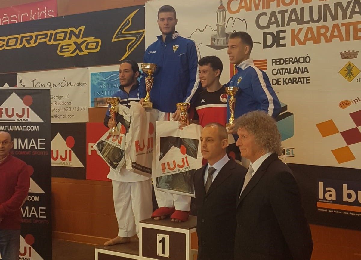 Marc Camacho al lloc més alt del podi en el Campionat de Catalunya de Karate