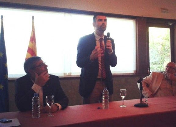 D'esquerra a dreta: Jordi Xena, Santi Vila i Josep Estruch