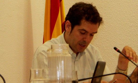 Josep Manuel Bueno en una sessió plenària de Sant Celoni