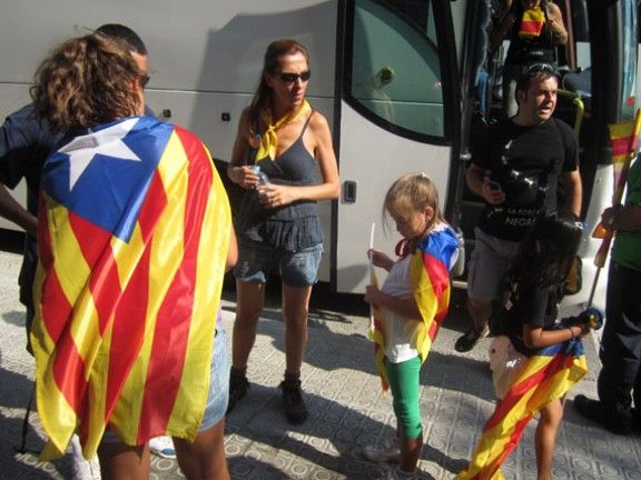 Nou desplaçament massiu de veïns del Baix Montseny per reclamar la independència de Catalunya
