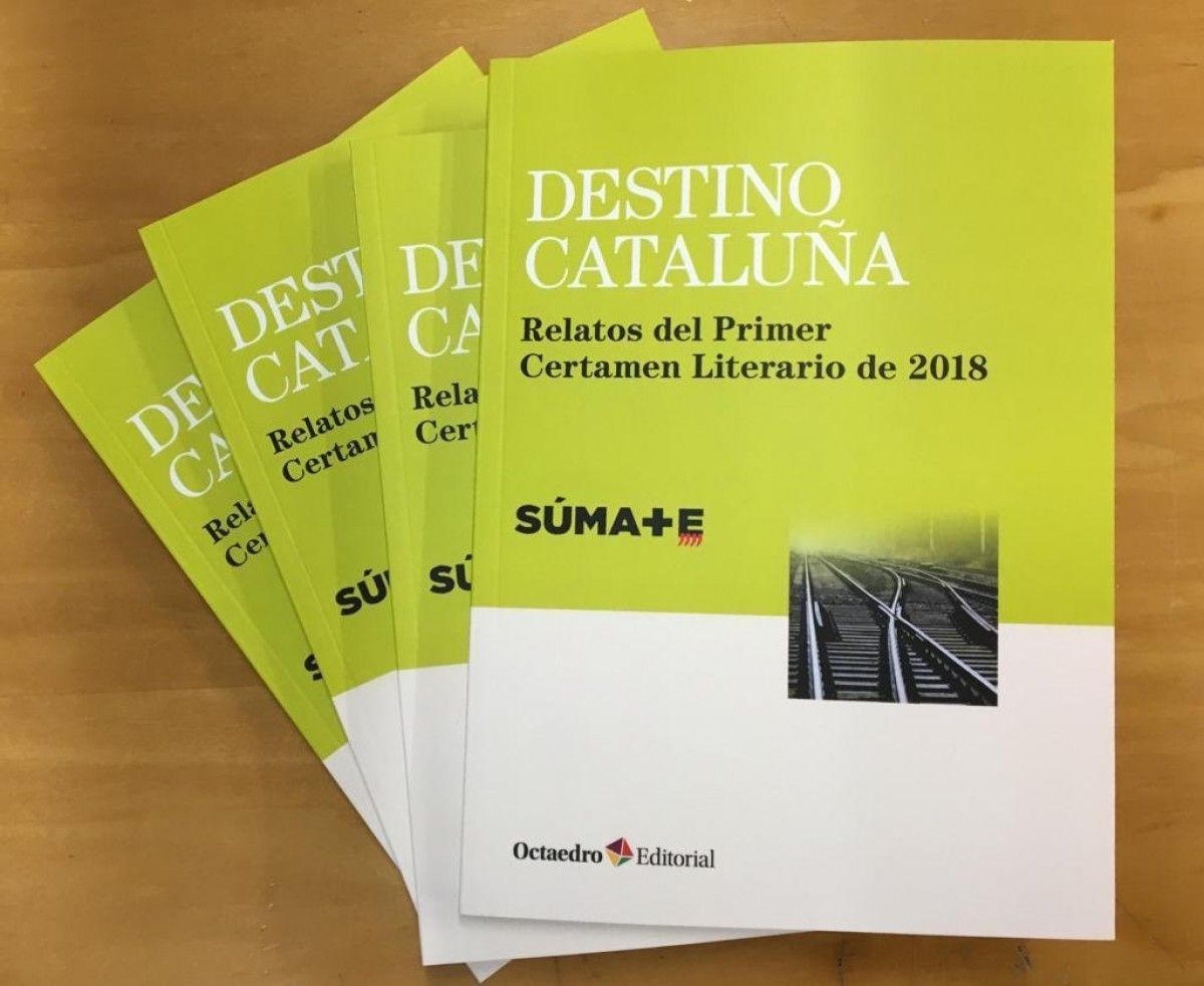 Exemplars del llibre Destino Cataluña que Súmate presentarà a Sant Celoni