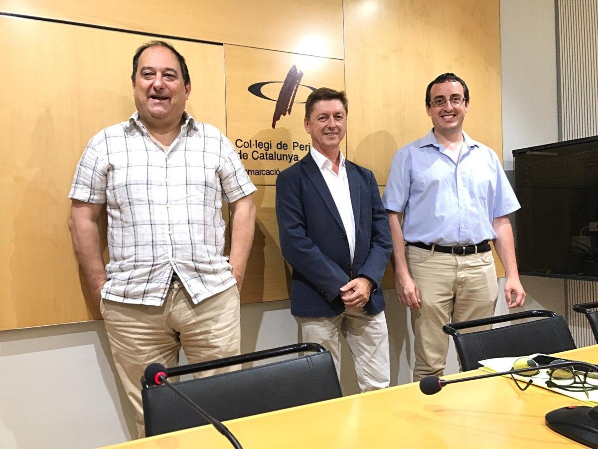 Pere Garriga (IdS), Salvador Balliu (JxCat) i Jesús Becerra (PSC) han pactat el govern del Consell Comarcal de la Selva