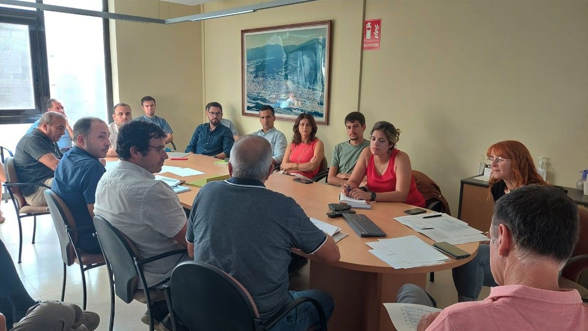 Un moment de la reunió del POUM de Sant celoni