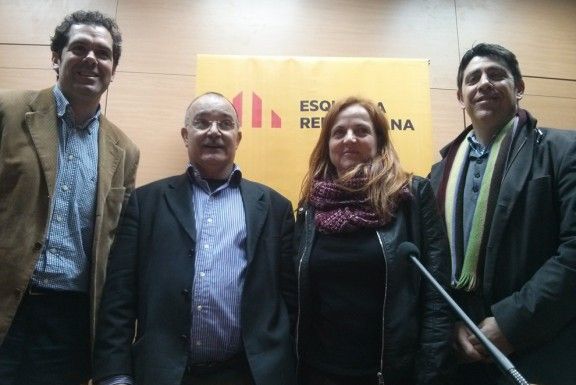 D'esquerra a dreta: Manel Bueno (Avancem), Pere Blanché (president ERC Sant Celoni), Magalí Miracle (candidata ERC Sant Celoni) i Josep Arenas (MES)
