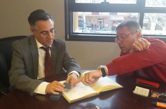 Ramon Tremosa a l'Ajuntament de Santa Maria de Palautordera amb l'alcalde Jordi Xena