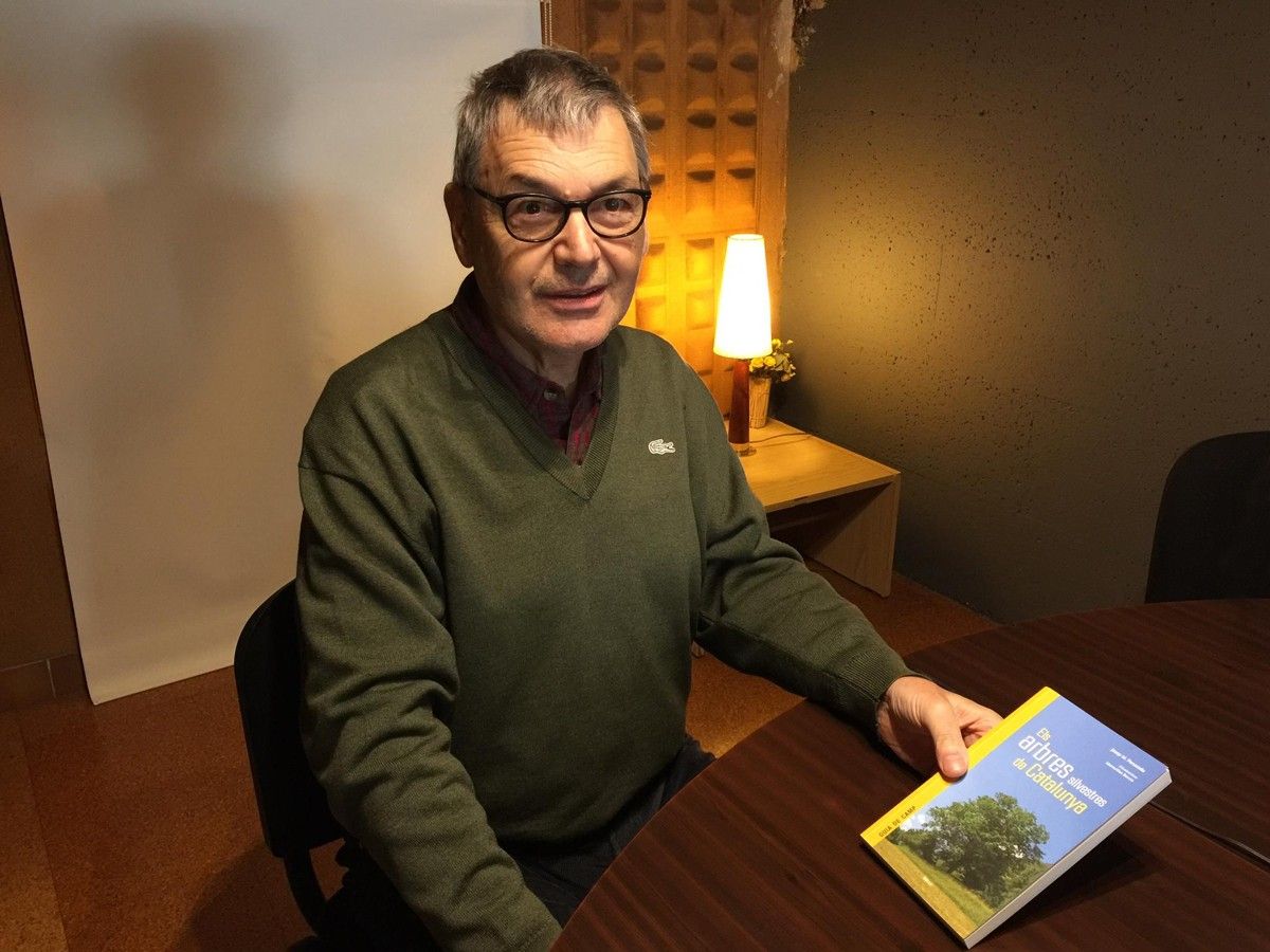 Josep Maria Panareda, autor del llibre Els arbres silvestres de Catalunya