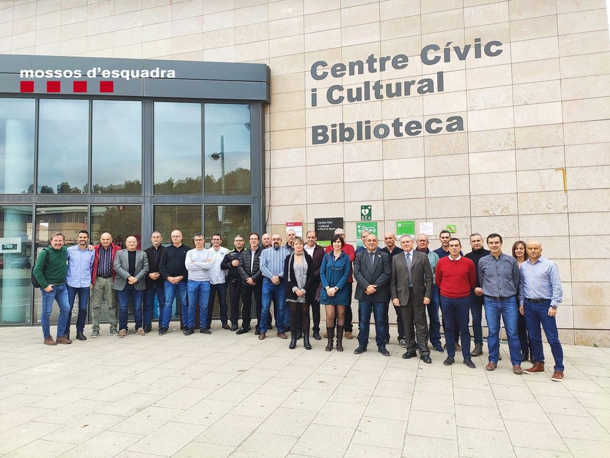 Participants en la jornada de treball entre policies locals del Vallès Oriental i mossos d'esquadra de la Regió Policial Metropolitana Nord