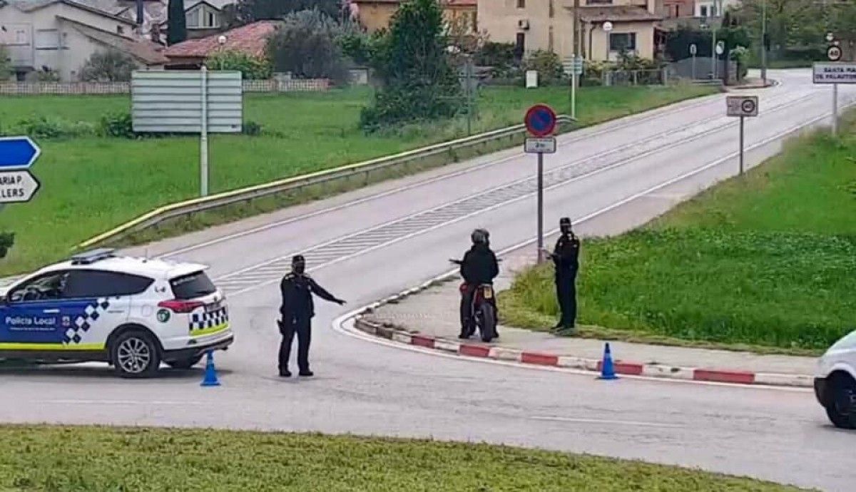 Un contreol de la Policia Local de Santa Maria de Palautordera