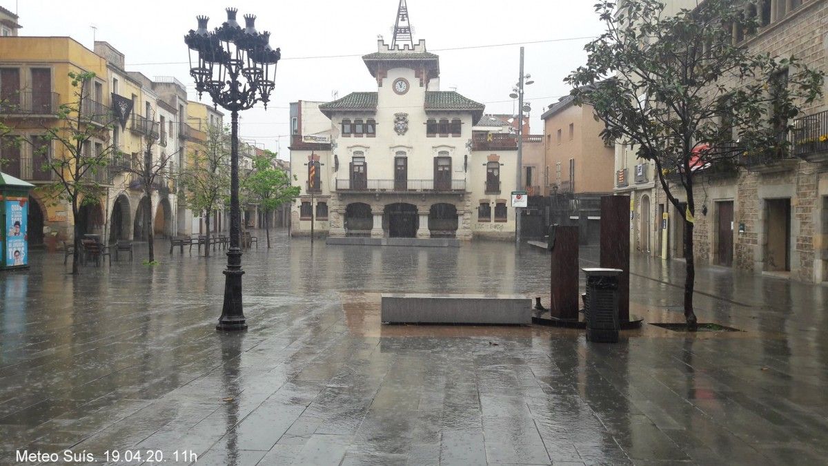 L'Ajuntament de Sant Celoni obliga a alaguns establiments tancar abans del seu horari per evitar aglomeracions en horari nocturn