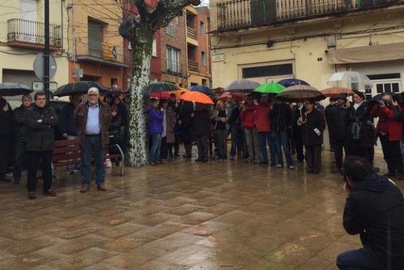 Fa un any es va fer un minut de silenci a Llinars del Vallès per les víctimes de Germanwings.