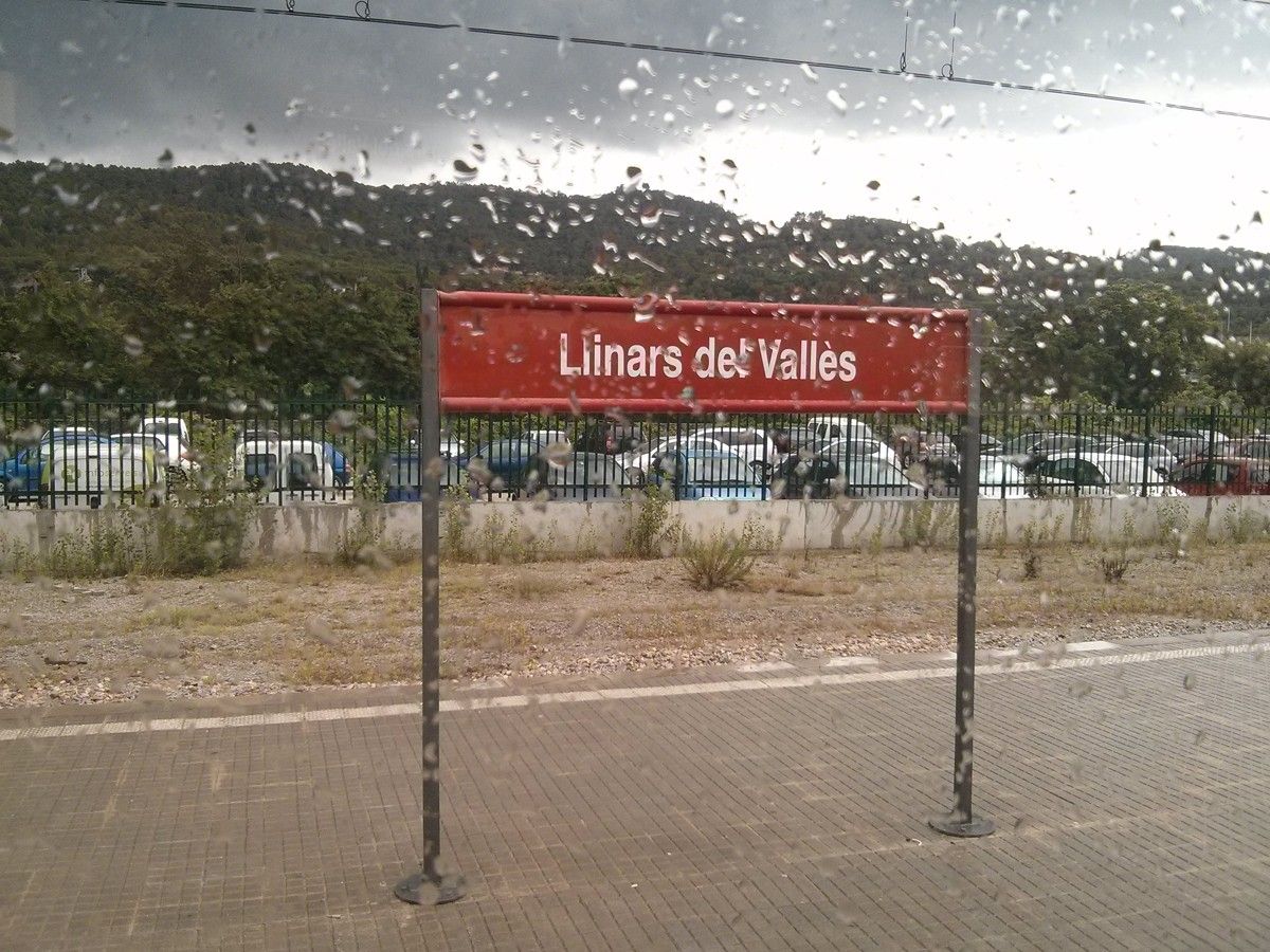 Atropellament mortal a les vies de tren a Llinars del Vallès