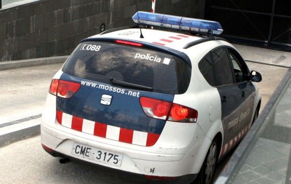 Detingut un jove de Sant Celoni per un accident a Palau.