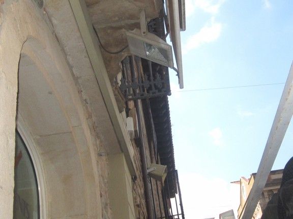 Aspecte del balcó ensorrat a Sant Celoni