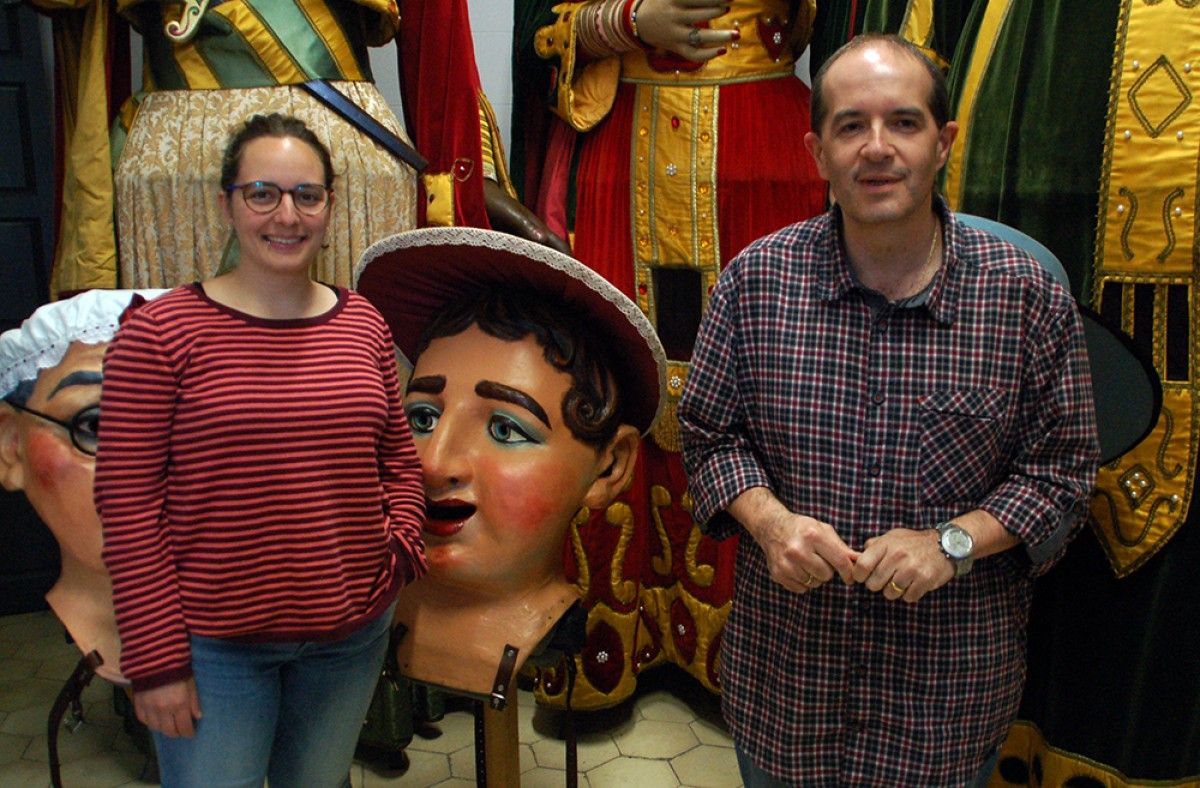 La regidora de Patum, Mònica Garcia, i el gerent del Patronat de la Patum, Albert Rumbo.
