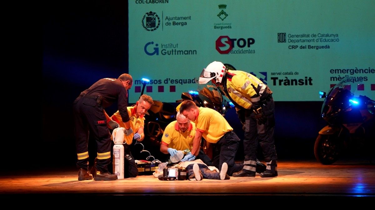 Una simulació d'accident en una edició passada de Conductàlia a Berga