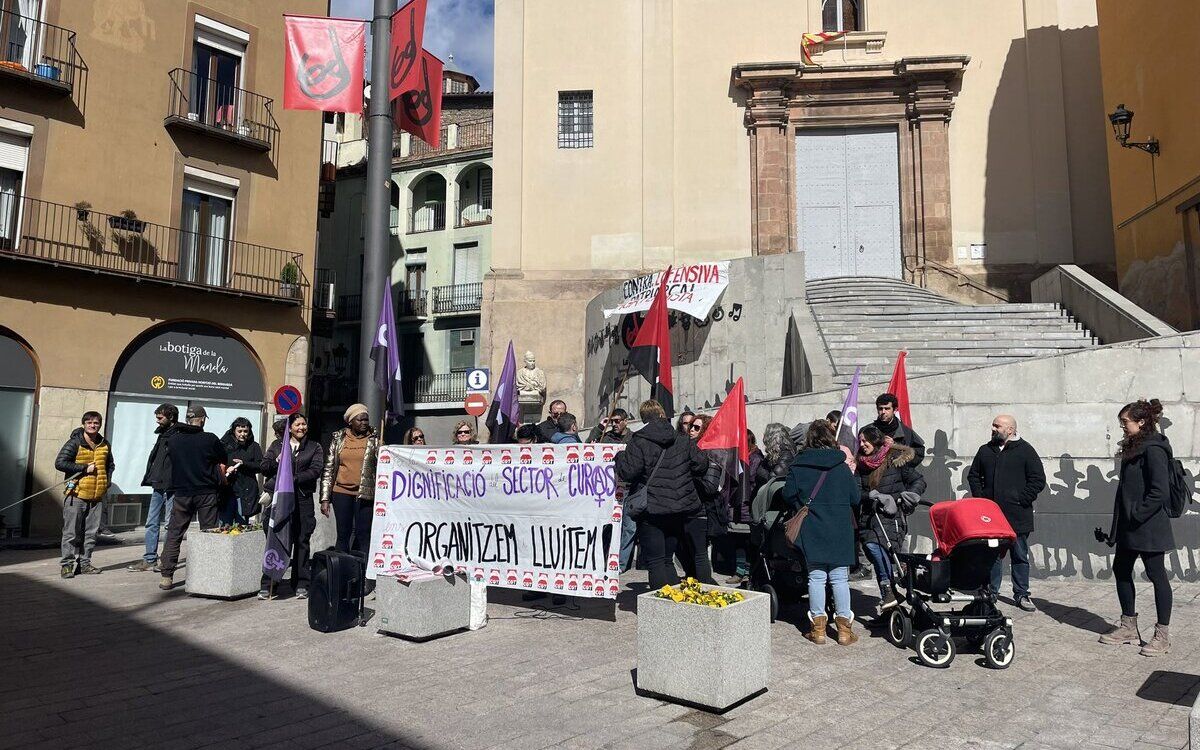 Una concentració a la plaça Sant Pere de Berga, el darrer 8 de març