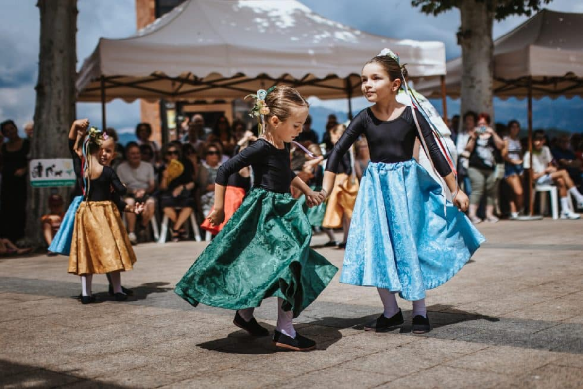 L'alumnat de 'Giro en Dansa' podrà prendre part de les festes populars gironellenques