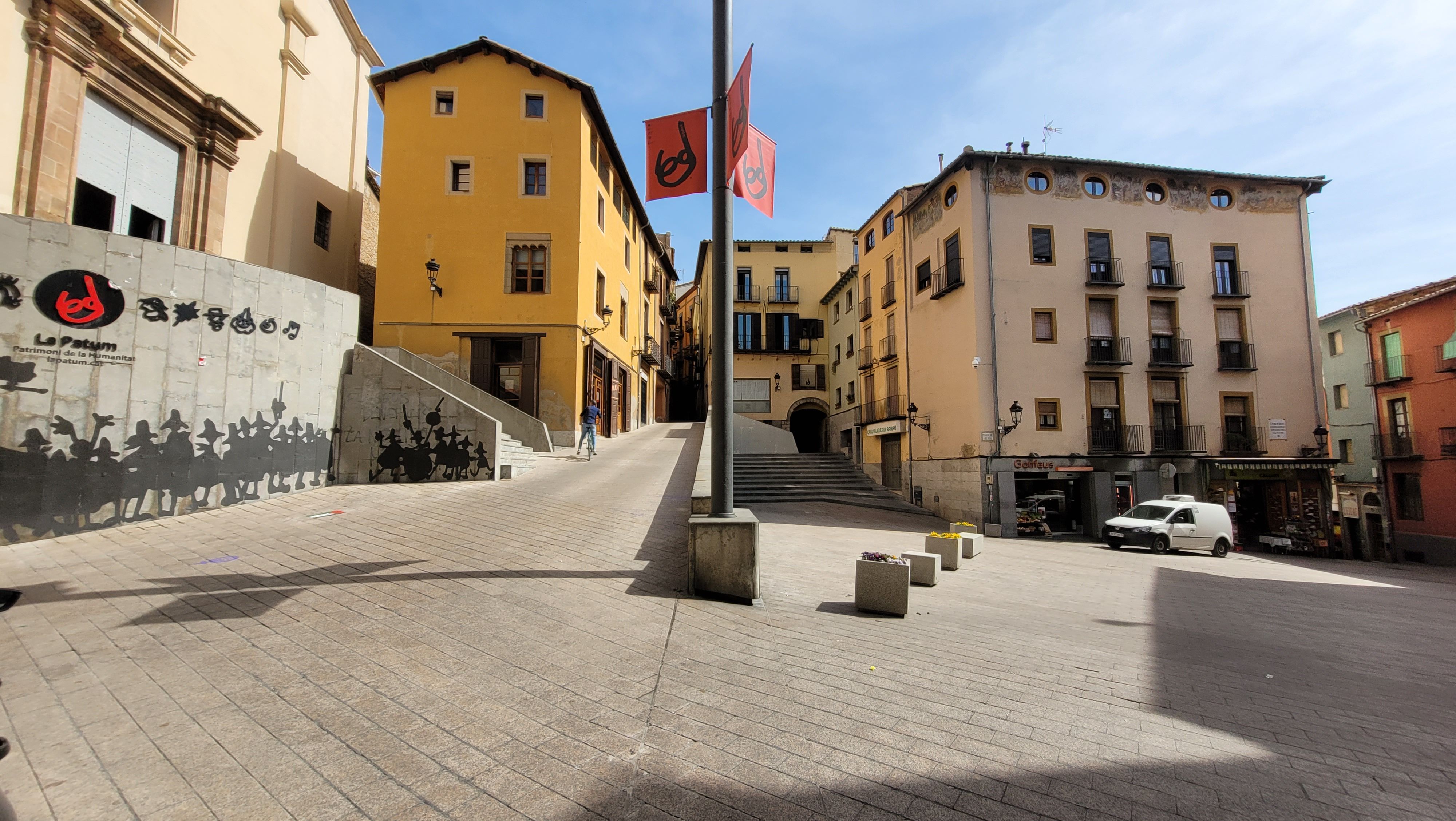 Imatge d'arxiu de la plaça Sant Pere de Berga