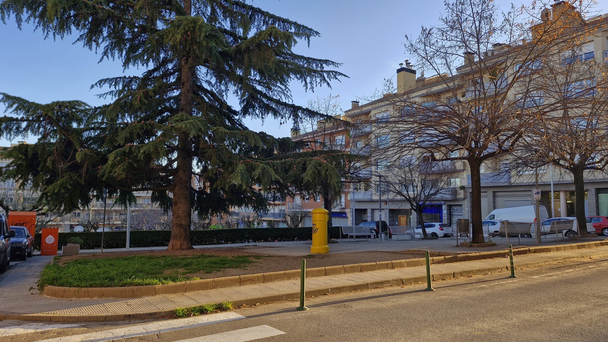 L'aspecte actual de la plaça Font del Ros