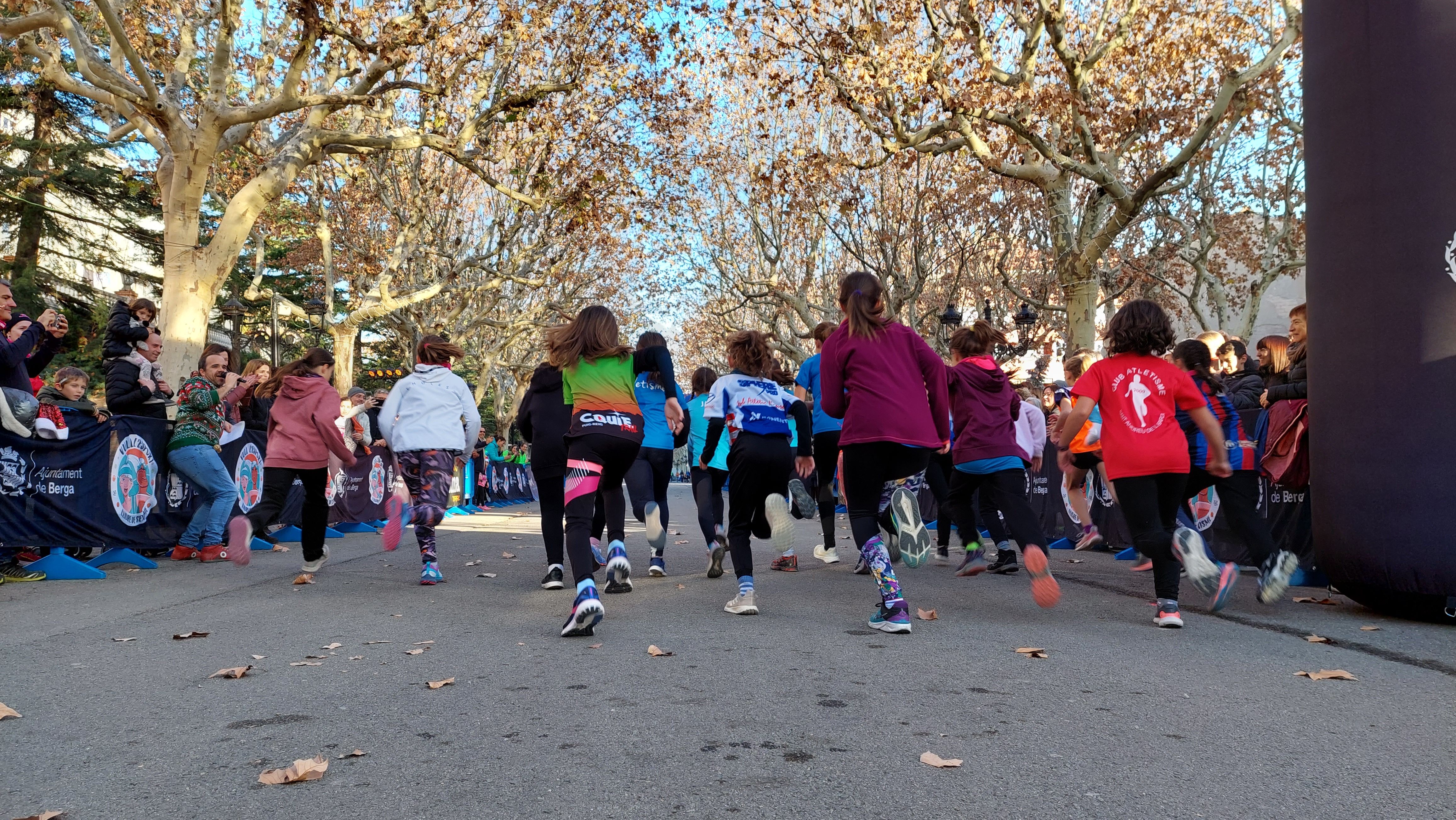 Una de les curses infantils de la Sant Silvestre de Berga disputada l'any passat