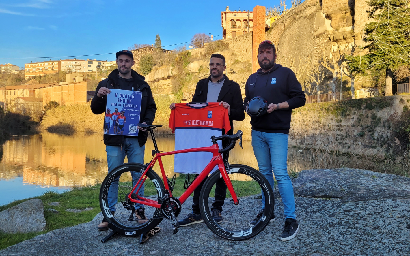 Roger Ayala, Miquel Serra i Raúl Aguirre han presentat la V Duatló Vila de Gironella