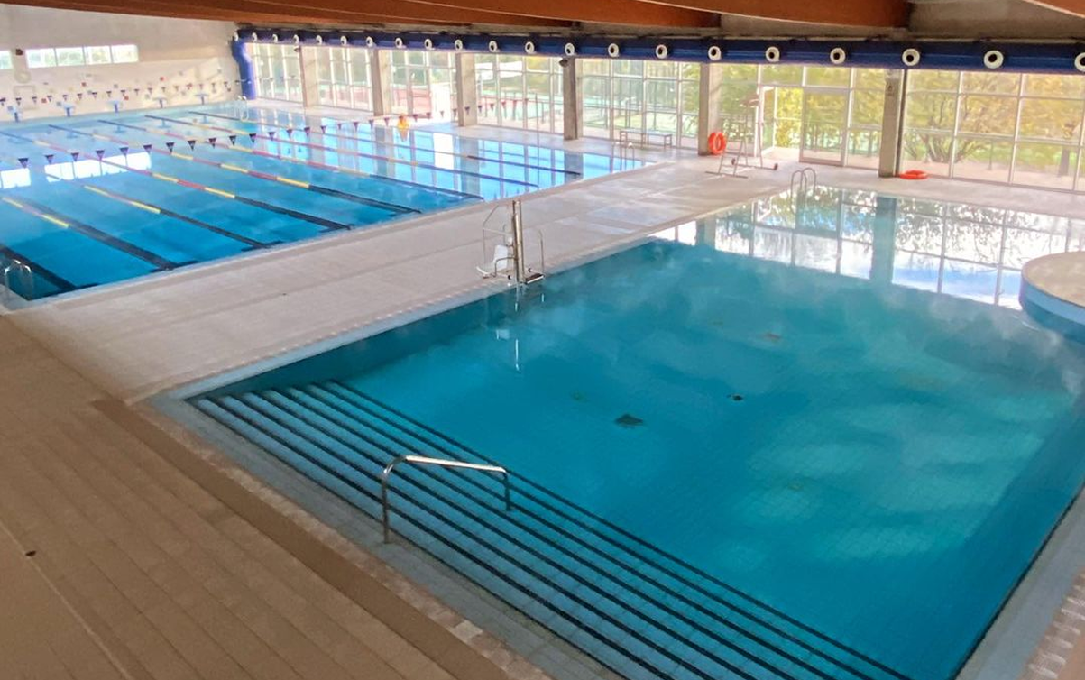 Imatge d'arxiu de les piscines cobertes del Tossalet