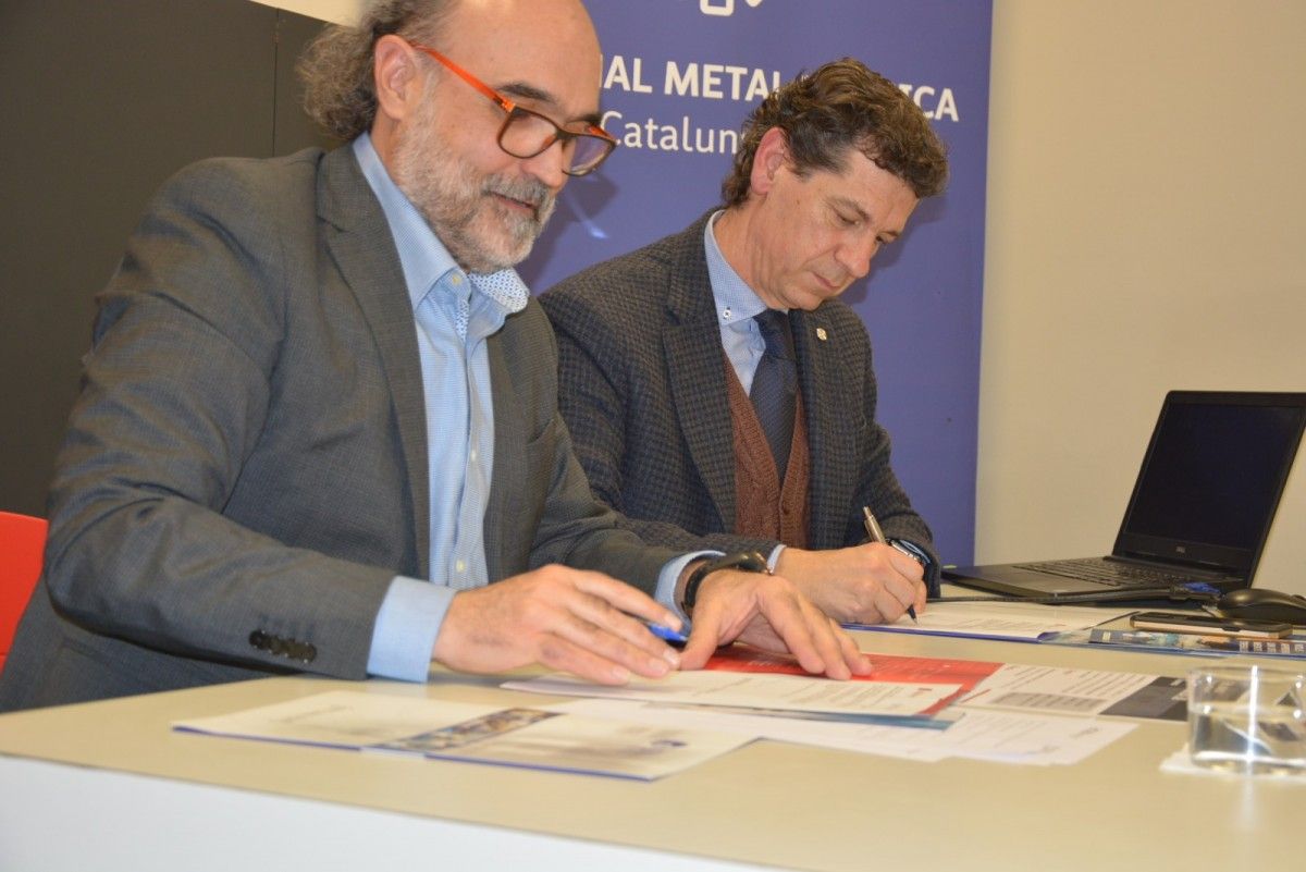 Signatura del conveni entre l'ACEB i la Patronal Metal·lúrgica de la Catalunya Central. 