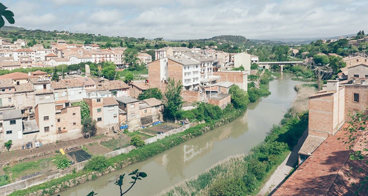 Pas del riu Llobregat per Gironella 