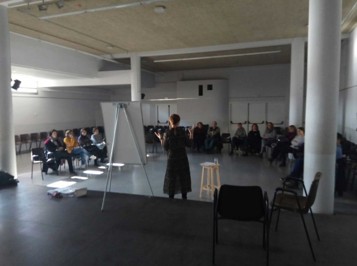 Un dels tallers d'educació emocional a càrrec de Núria Pérez.