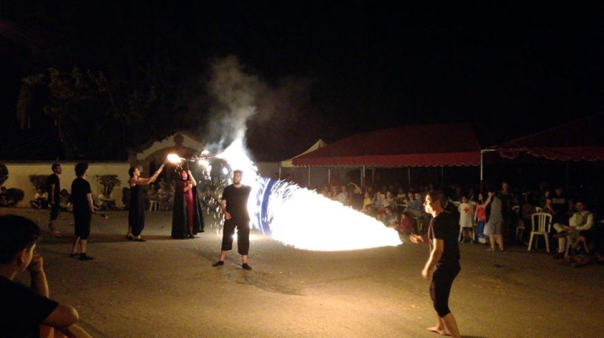 Espectacle de foc durant la desena Festa dels Templers de Puig-reig.