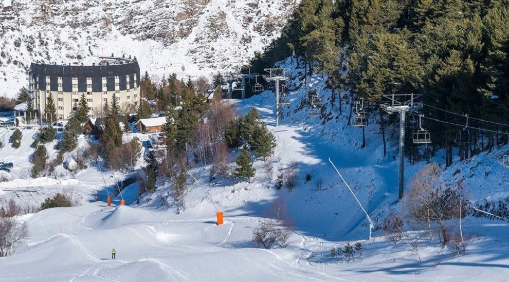 Una pista d'esquí.
