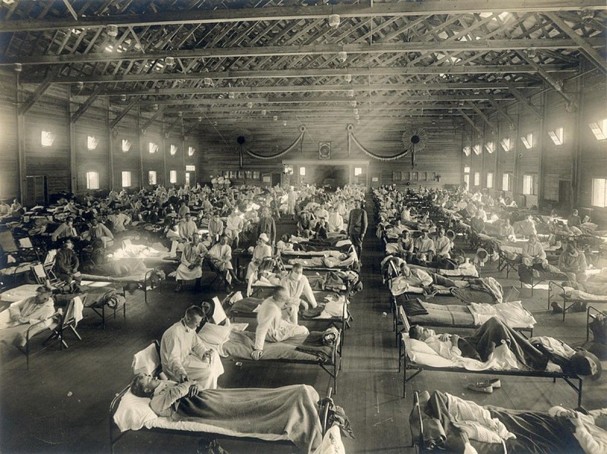 Un hospital de campanya als Estats Units l'any 1918, durant la grip espanyola.