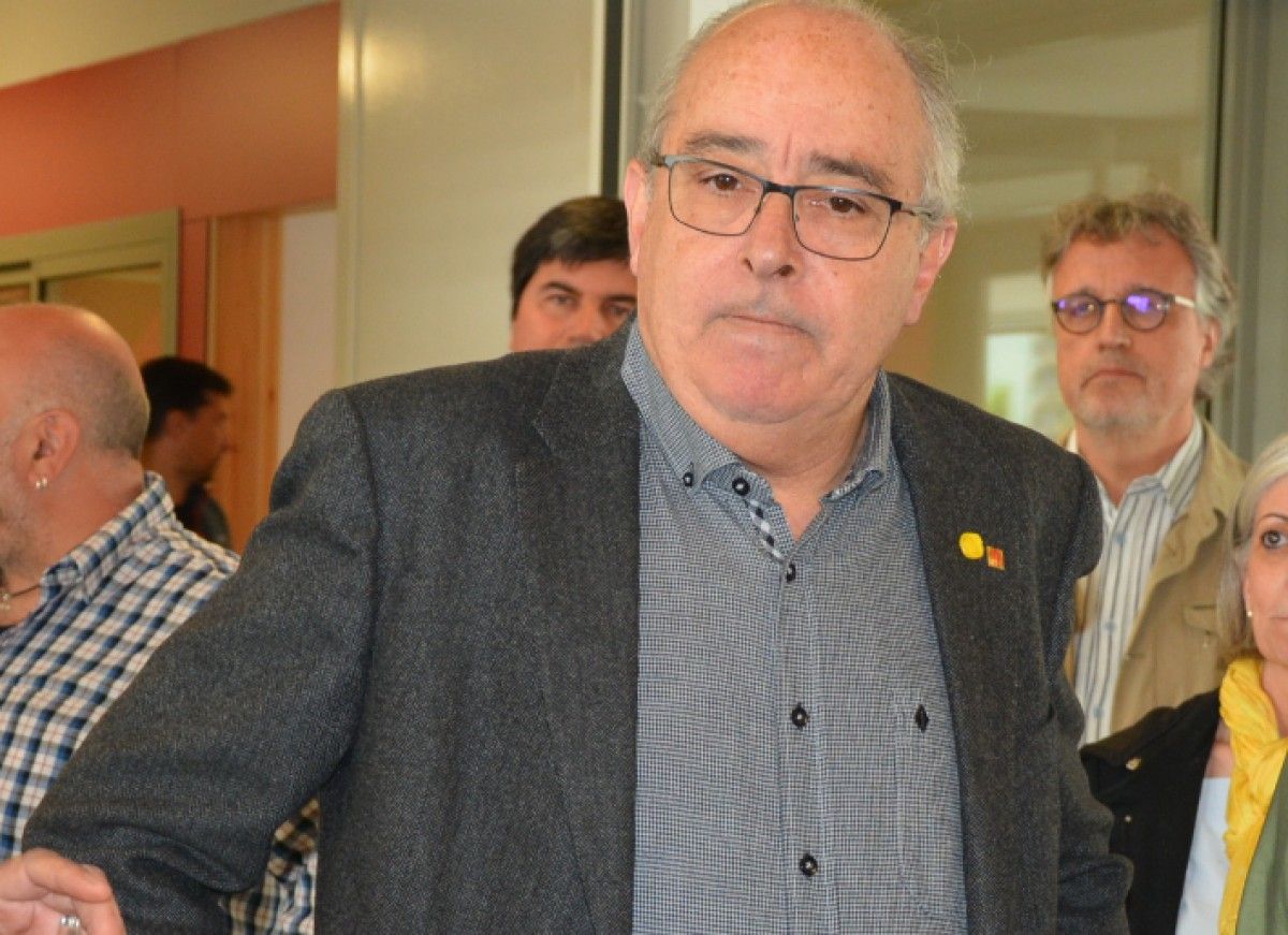 Josep Bargalló en la visita al Institut Serra de Noet (arxiu).