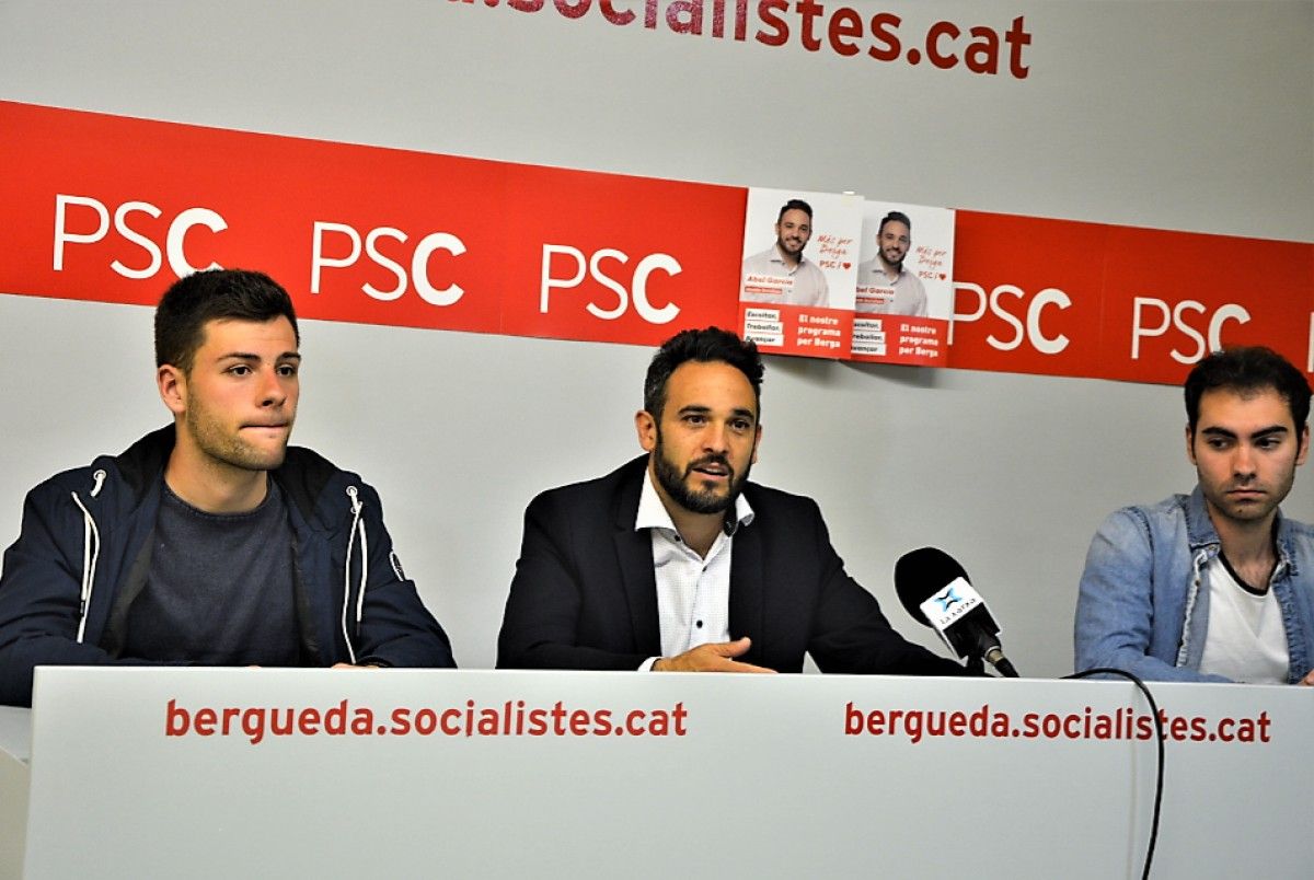 Presentació del programa socialista amb l'alcaldable Abel García, i Marc Ortega i Juanjo Guillén. 