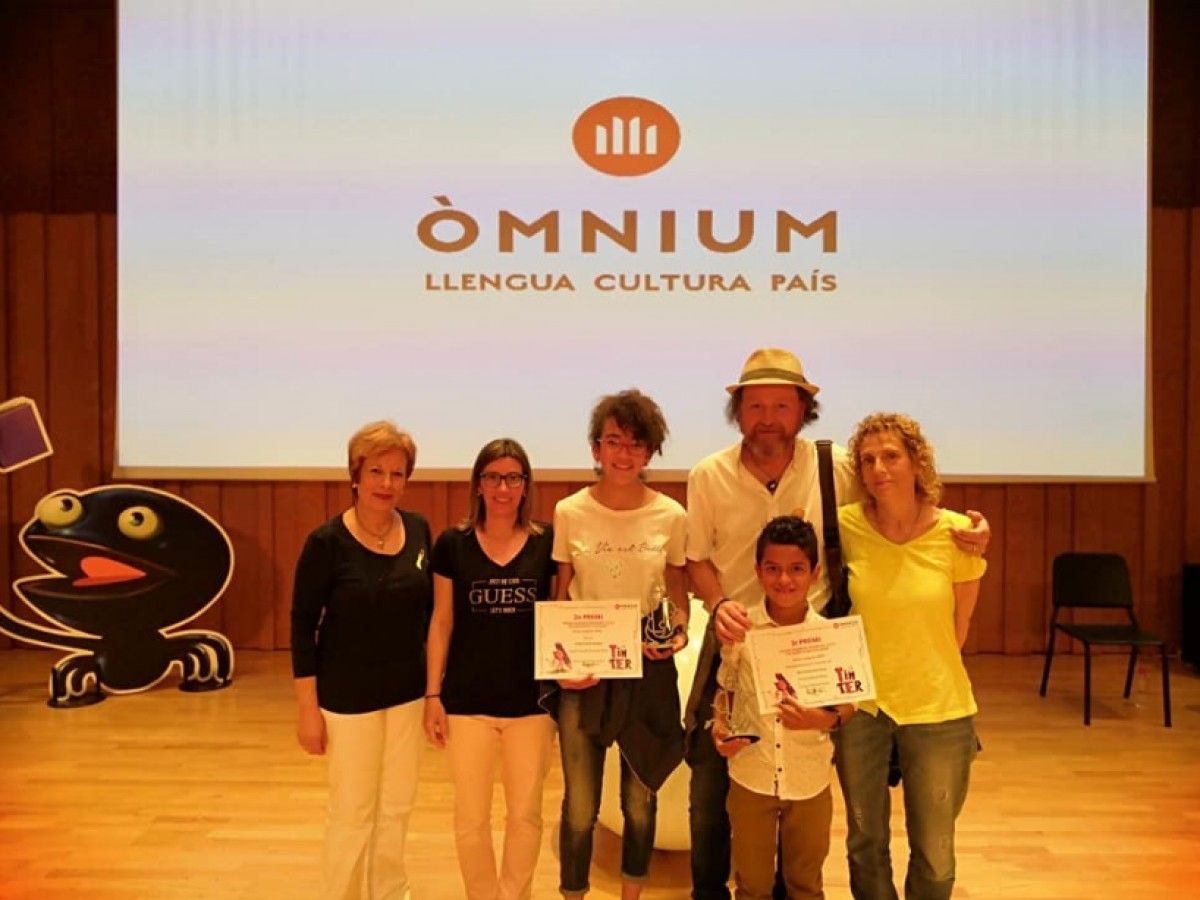 Els premiats berguedans del guardó Tinter de les Lletres Catalanes són Esther Ebale i Iker Pastrana.